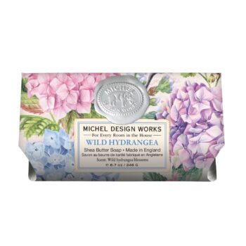 Michel Design Works Wild Hydrangea Large Soap Bar