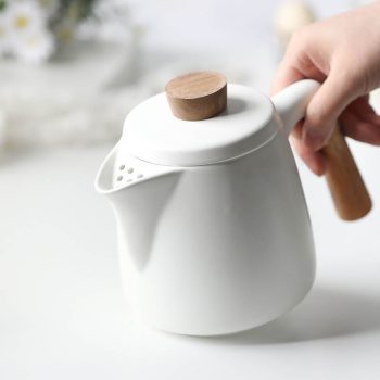 Briarwood Cottage White Tea Pot